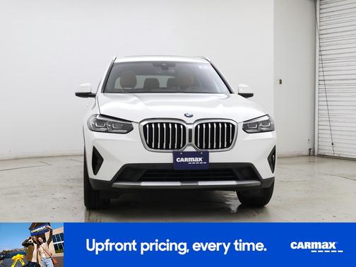 White 2022 BMW X3 XDrive30i