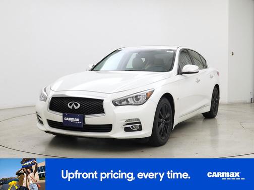 2015 INFINITI Q50 Premium