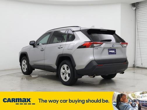 2019 Toyota RAV4 Hybrid XLE