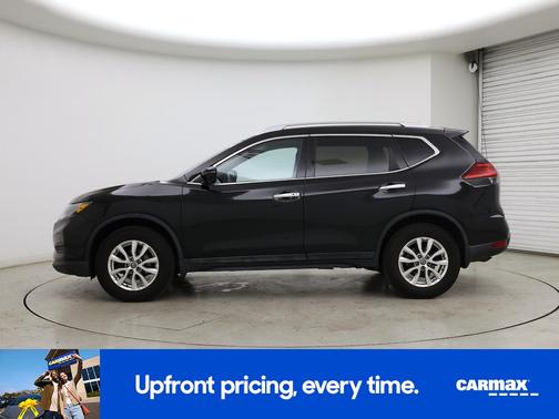 Black 2017 Nissan Rogue SV