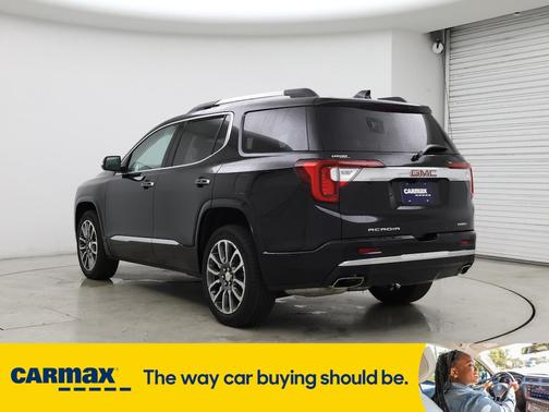 2022 GMC Acadia Denali