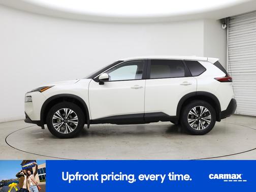 White 2023 Nissan Rogue SV