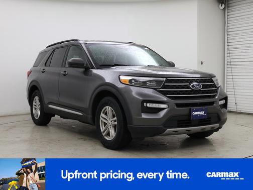 Gray 2020 Ford Explorer XLT
