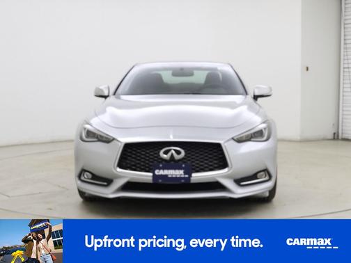 2017 INFINITI Q60 Premium