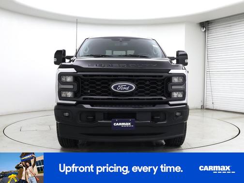 2023 Ford F-350 Lariat