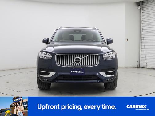 2023 Volvo XC90 B5 Plus