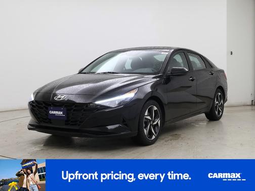 Black 2023 Hyundai ELANTRA SEL