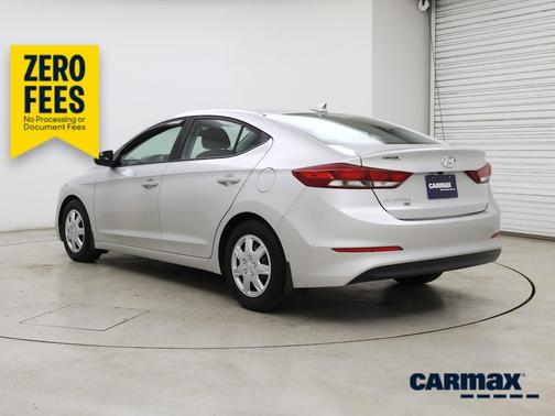 Silver 2018 Hyundai ELANTRA SE