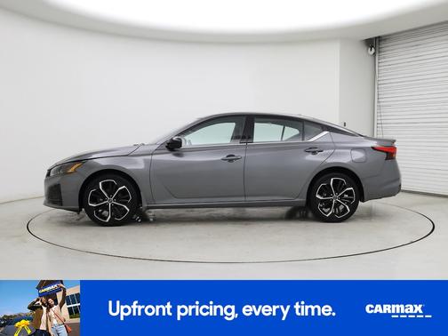2023 Nissan Altima SR