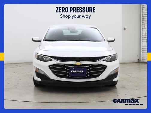 White 2024 Chevrolet Malibu 1LT