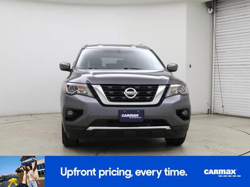 2019 Nissan Pathfinder SV