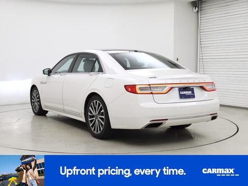 2017 Lincoln Continental Select