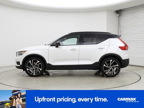 2021 Volvo XC40 T5 R-Design