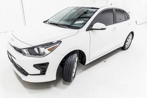 2023 Kia Rio LX