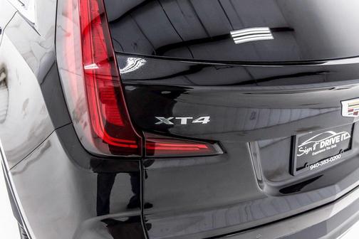 2020 Cadillac XT4 Premium Luxury