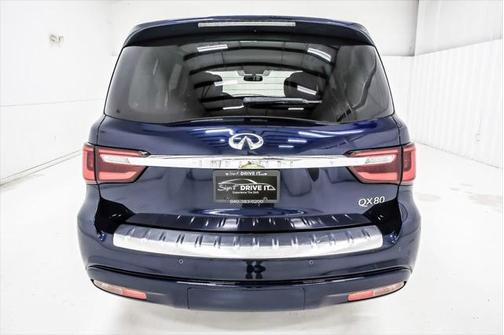 2018 INFINITI QX80 Base