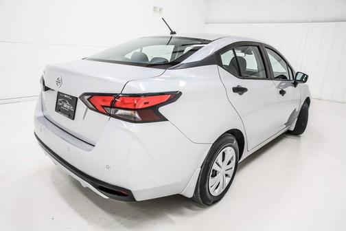 2021 Nissan Versa 1.6 S