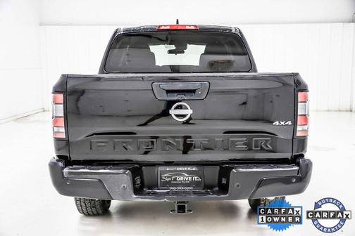 2022 Nissan Frontier S