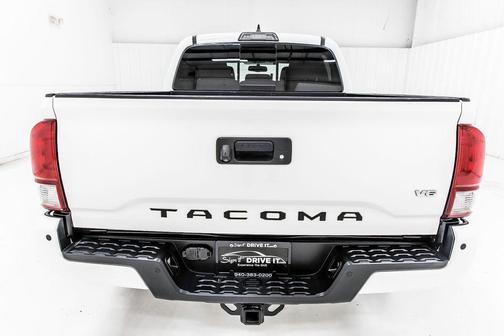 Super White 2017 Toyota Tacoma TRD Sport