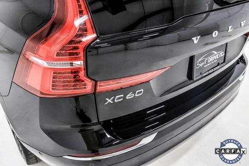 2019 Volvo XC60 Recharge Plug-In Hybrid T8 Inscription