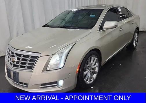 Silver Coast Metallic 2014 Cadillac XTS Luxury