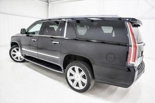 2018 Cadillac Escalade ESV Premium Luxury