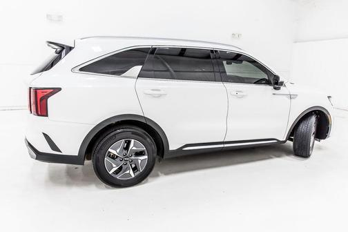 Snow White Pearl 2021 Kia Sorento Hybrid EX