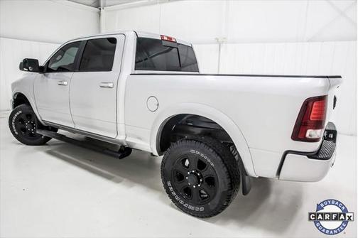 2017 RAM 2500 Laramie Crew Cab 4x4 6'4' Box
