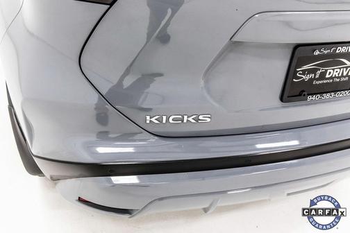 2024 Nissan Kicks SR