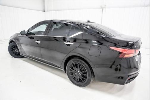 2020 Nissan Altima S FWD