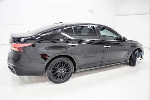 2020 Nissan Altima S FWD