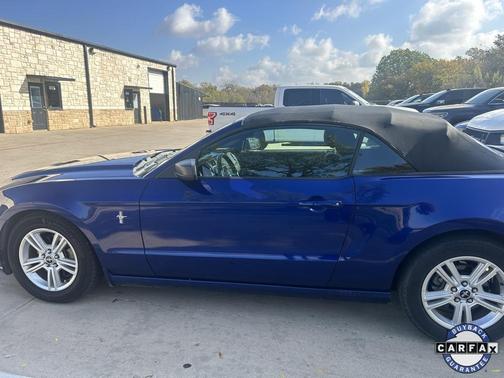 2014 Ford Mustang V6