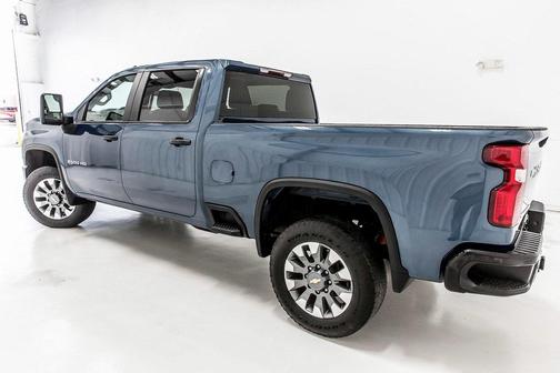2024 Chevrolet Silverado 2500 Custom
