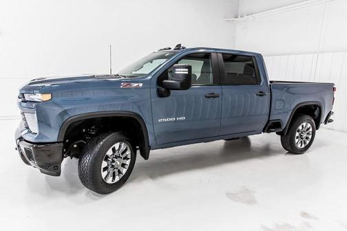 2024 Chevrolet Silverado 2500 Custom