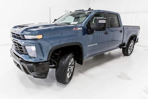 2024 Chevrolet Silverado 2500 Custom