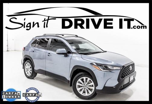 2024 Toyota Corolla Cross LE