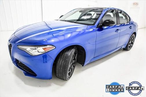 2021 Alfa Romeo Giulia Base