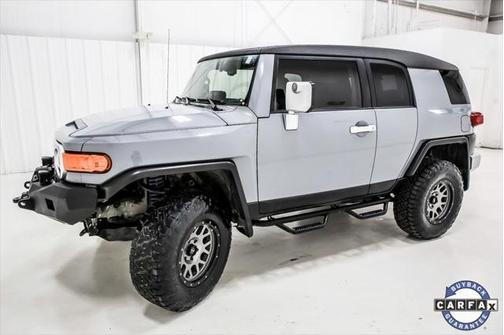 2014 Toyota FJ Cruiser Base