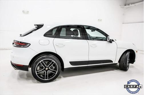 2021 Porsche Macan Base