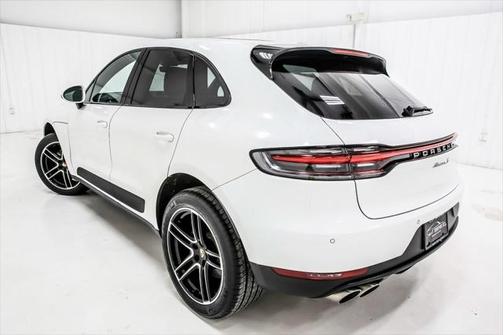 2021 Porsche Macan Base