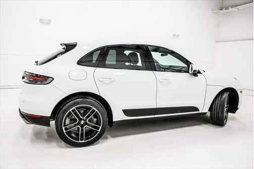 2021 Porsche Macan Base