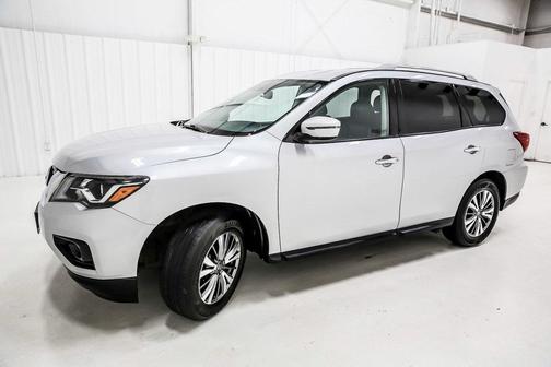 2020 Nissan Pathfinder SV 4WD