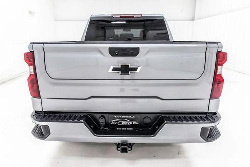Sterling Gray Metallic 2023 Chevrolet Silverado 1500 Custom