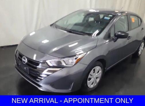 Gun Metallic 2024 Nissan Versa 1.6 S