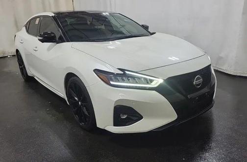 Pearl White Tricoat 2021 Nissan Maxima 3.5 SR