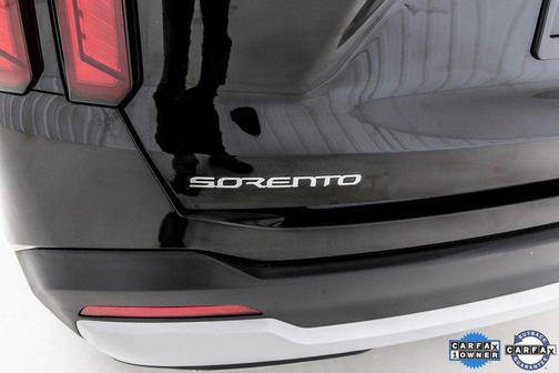 2025 Kia Sorento LX