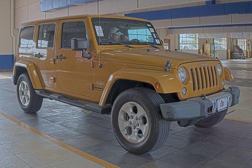 Black Clearcoat 2014 Jeep Wrangler Unlimited Sahara