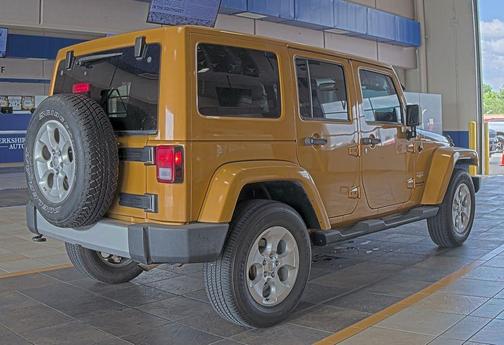 Black Clearcoat 2014 Jeep Wrangler Unlimited Sahara
