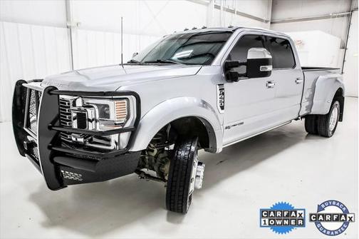 2022 Ford F-450 Platinum