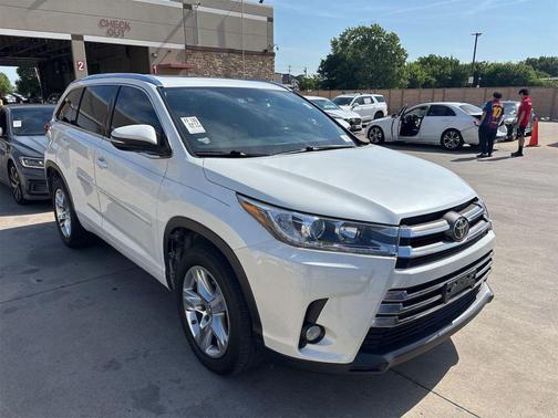 Blizzard Pearl 2017 Toyota Highlander Limited